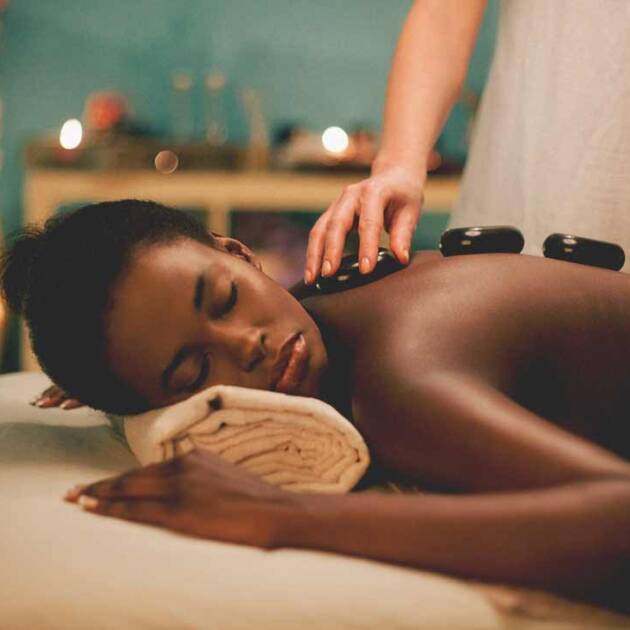 HOT STONE MASSAGE